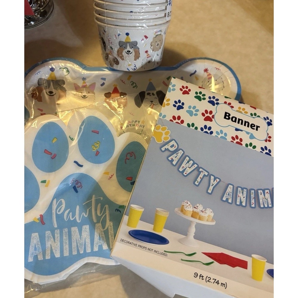 Pawty Animal Pet Dog Puppy Birthday Party Kit NEW Banner, Napkins, Plates, Cups